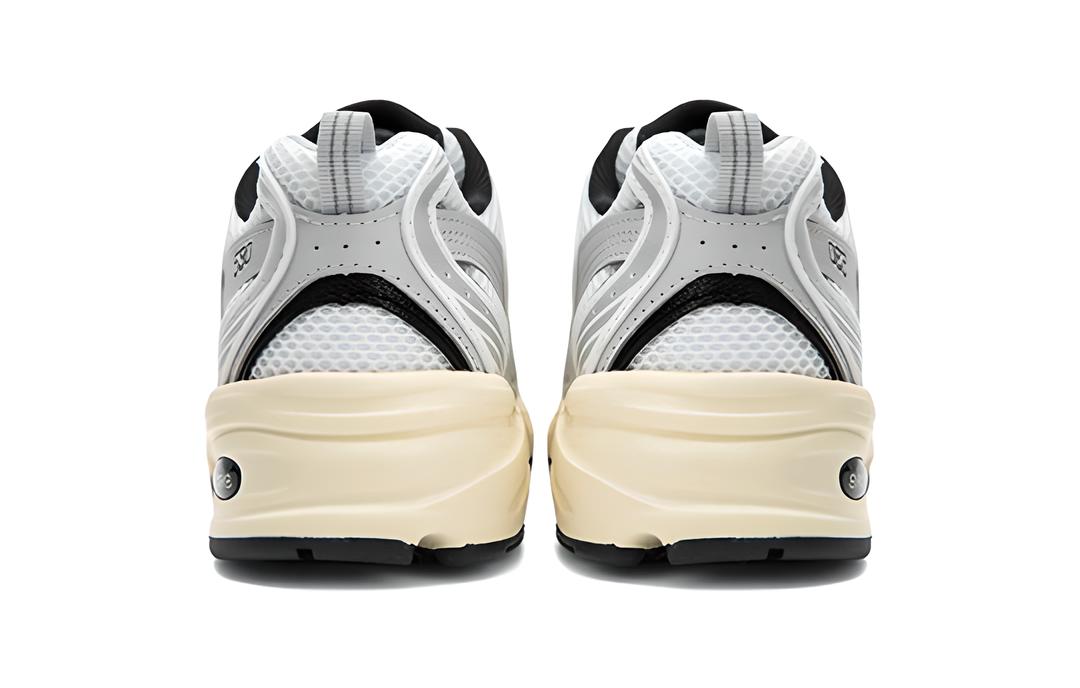 New Balance 530 Silver Cream Standard