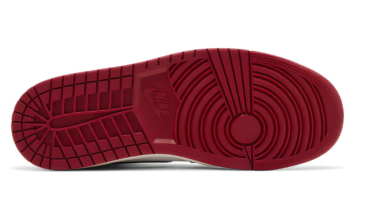 Air Jordan 1 Retro High OG - Fyadhype