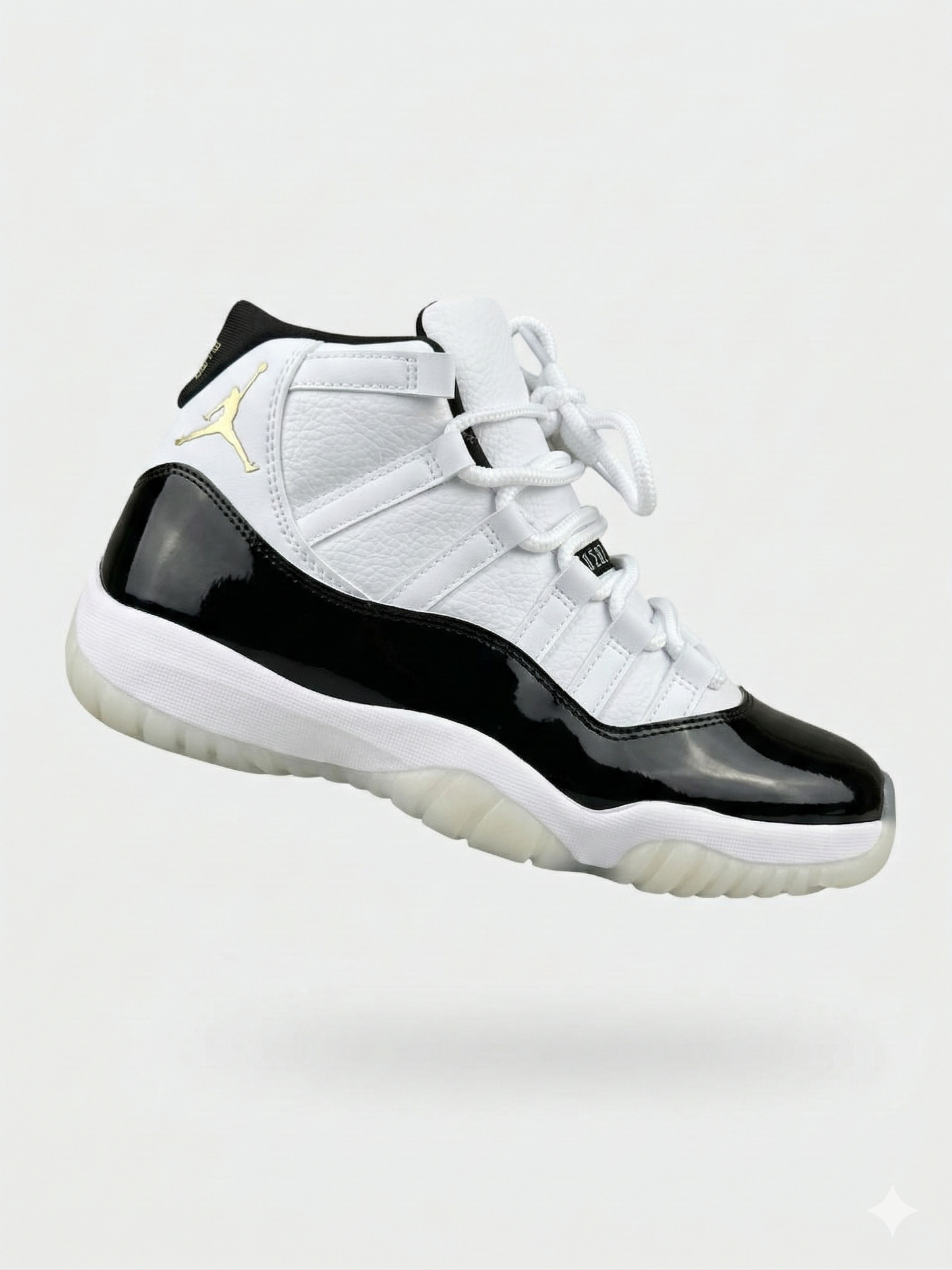 JORDAN 11