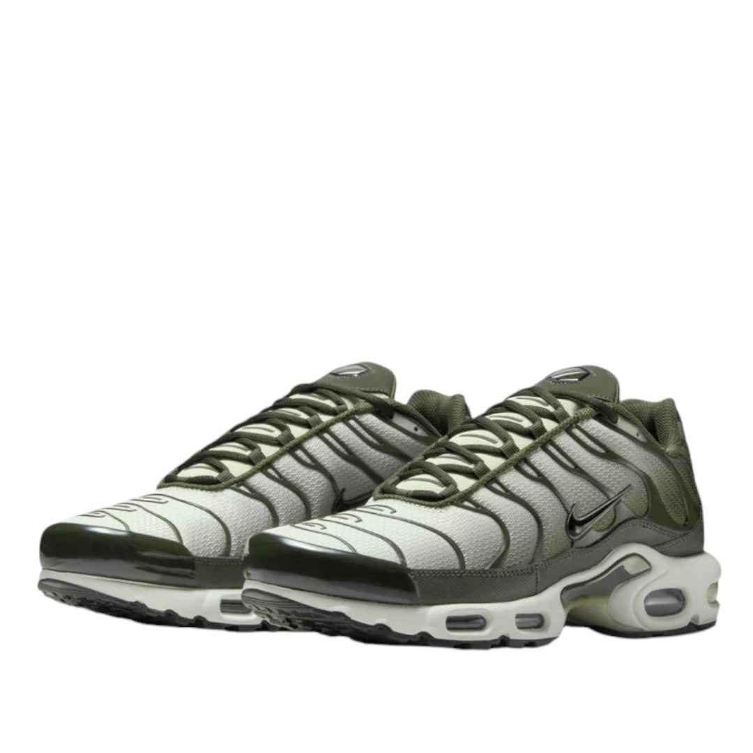Nike Air Max Plus - Fyadhype