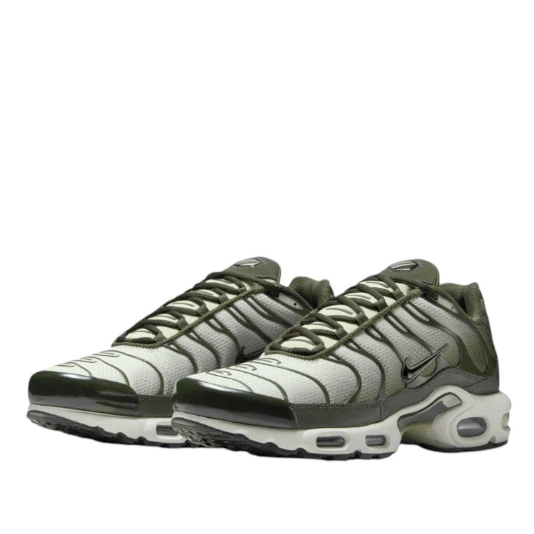 Nike Air Max Plus - Fyadhype