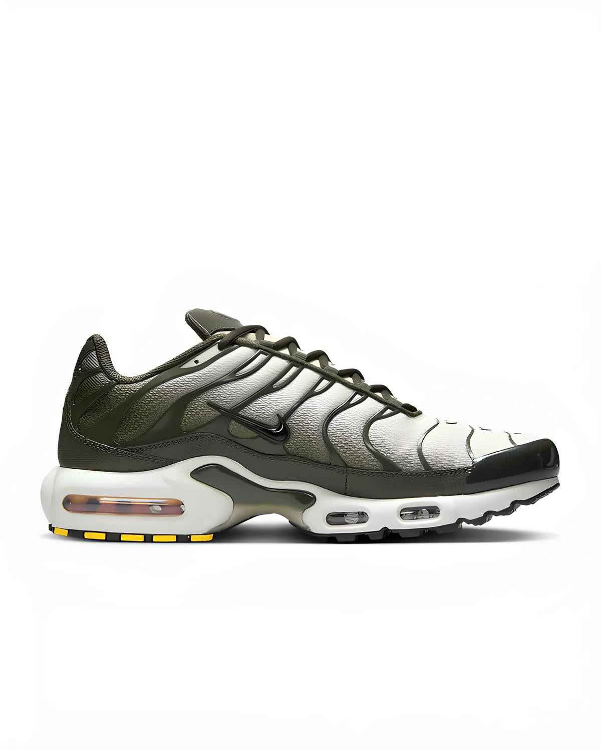 Nike Air Max Plus - Fyadhype