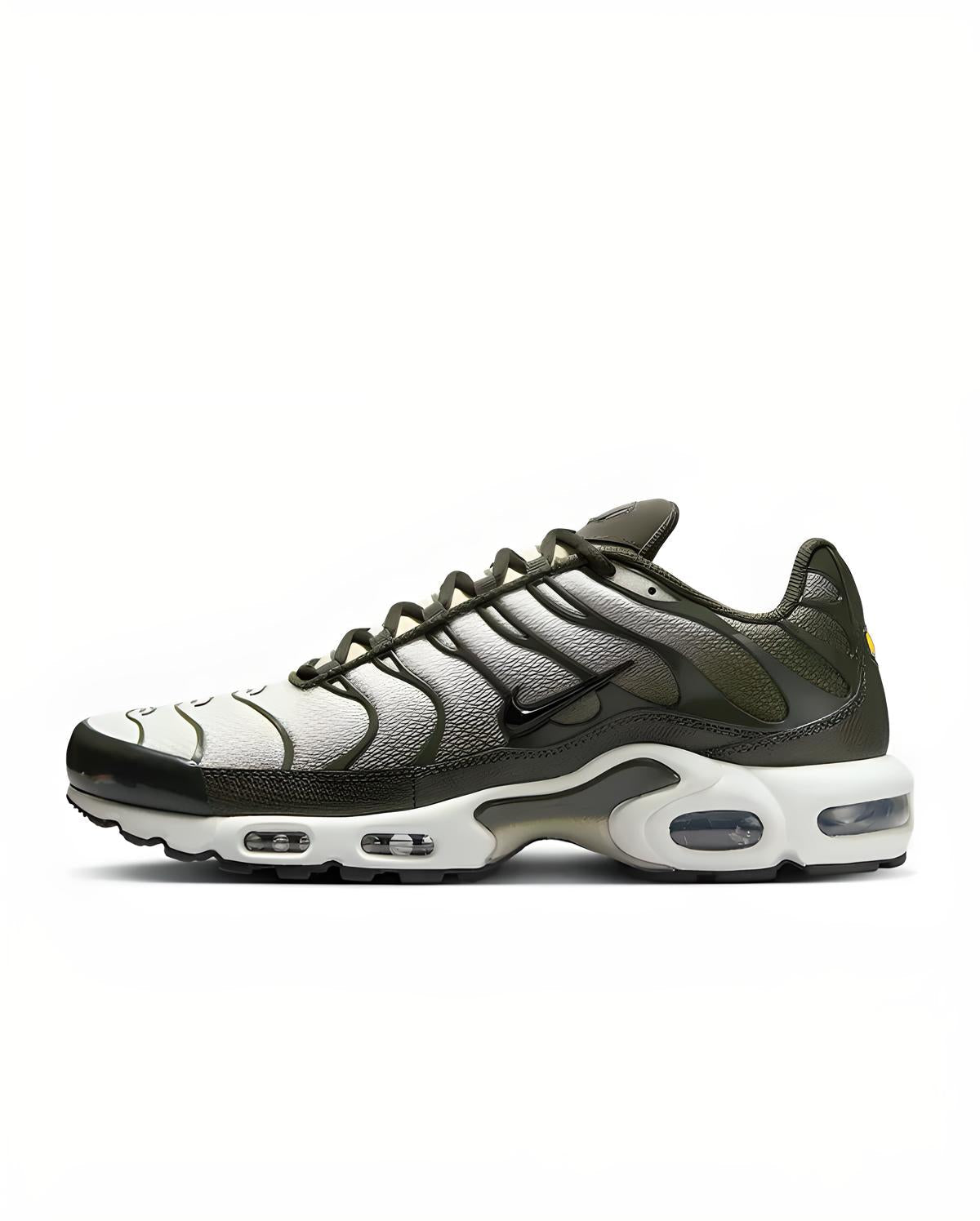 Nike Air Max Plus - Fyadhype
