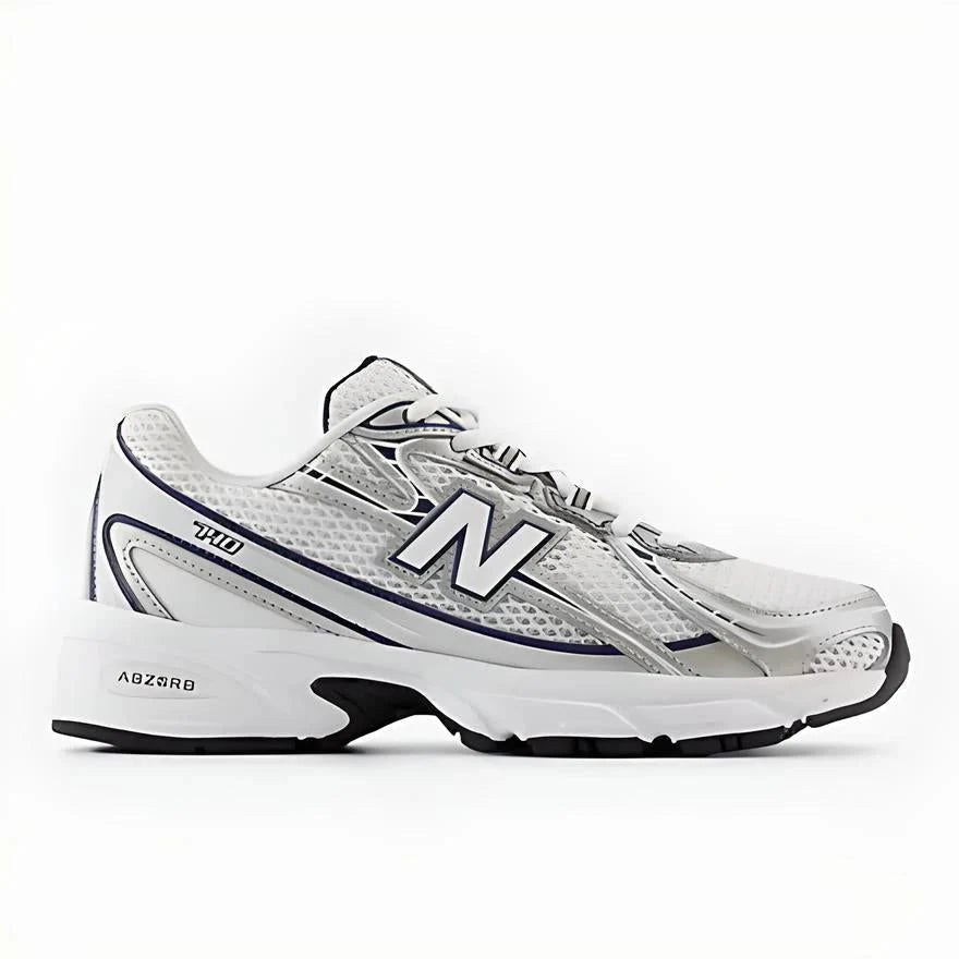 New Balance 740