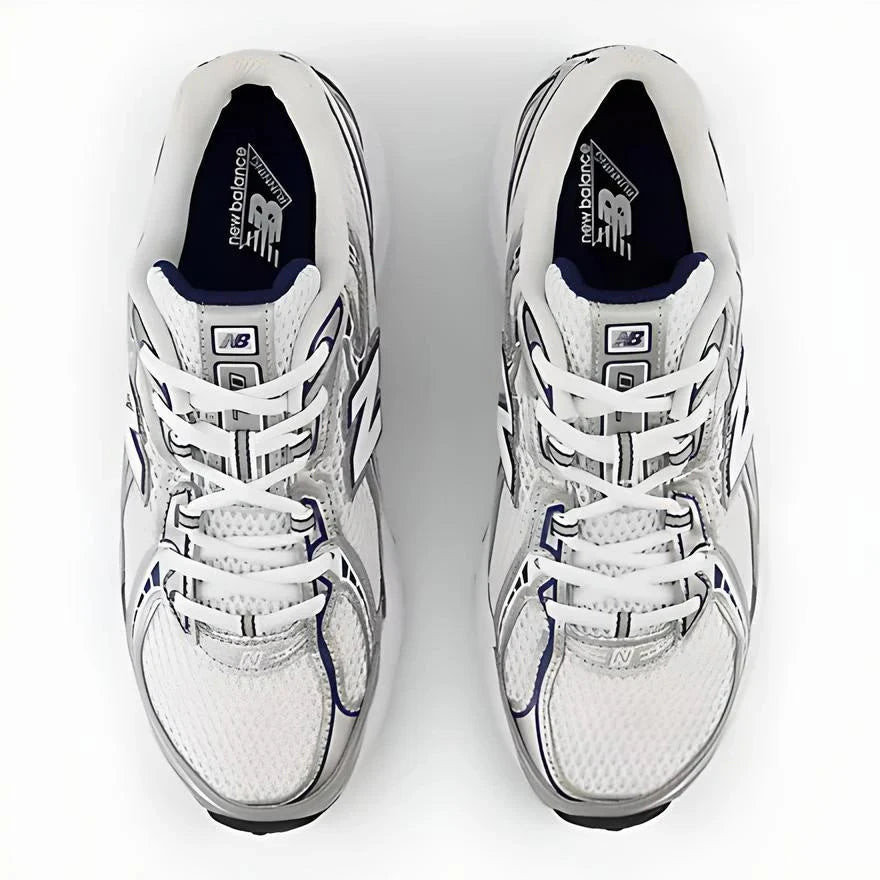 New Balance 740
