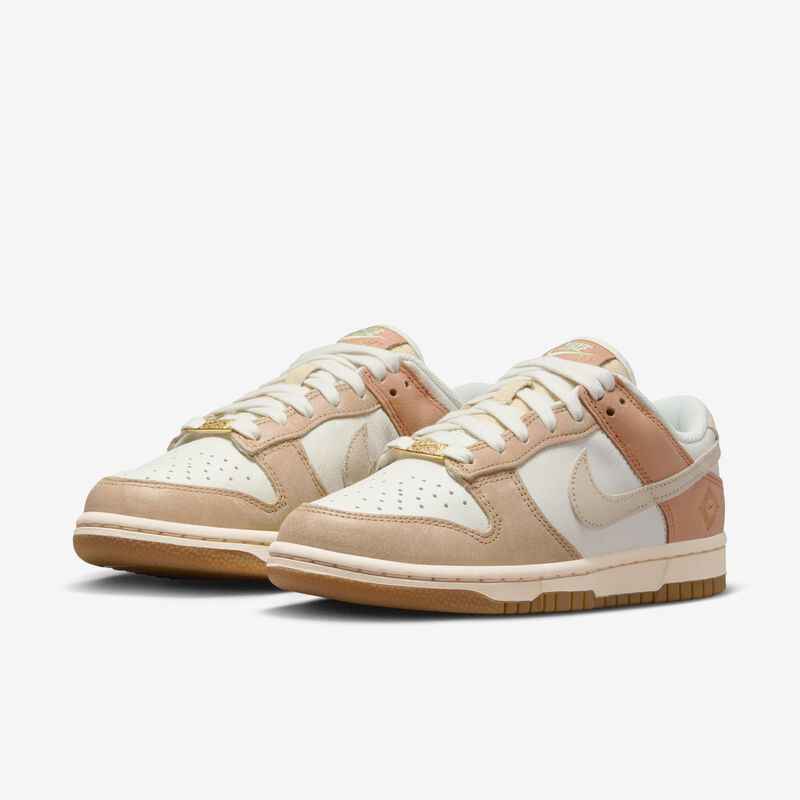 Dunk Low SE