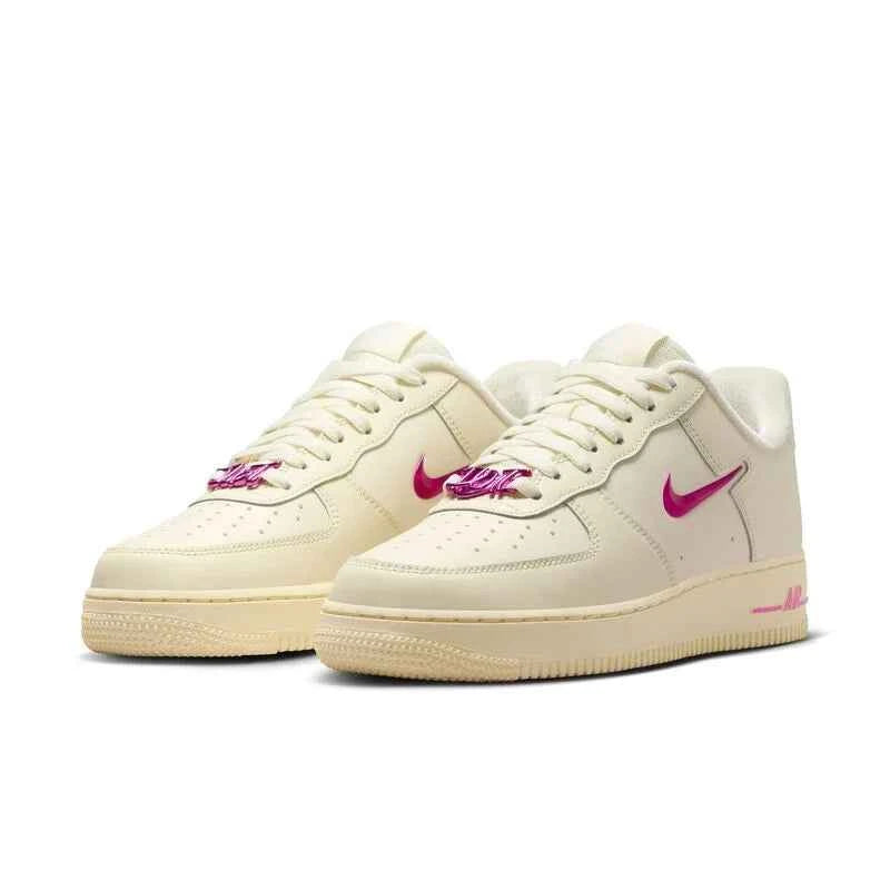 Nike Air Force 1 '07