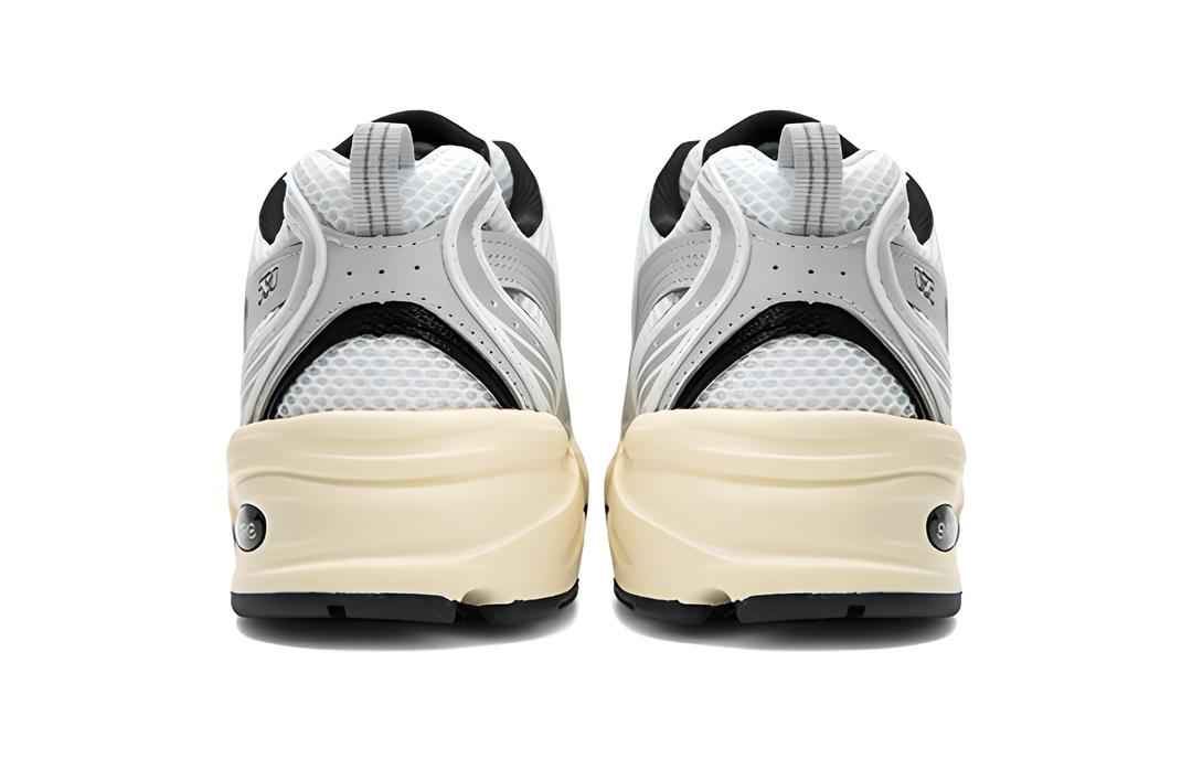 New Balance 530 Silver Cream Standard