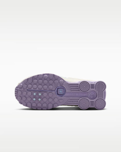 Nike Shox R4